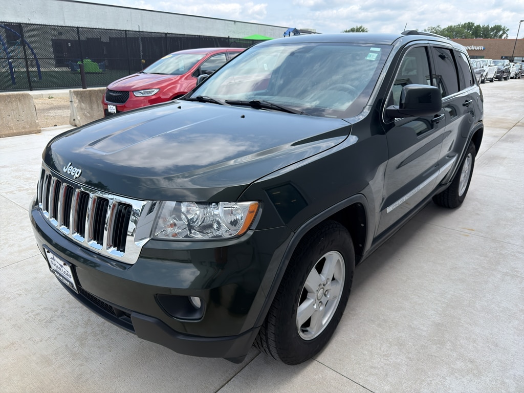 Used 2011 Jeep Grand Cherokee Laredo SUV