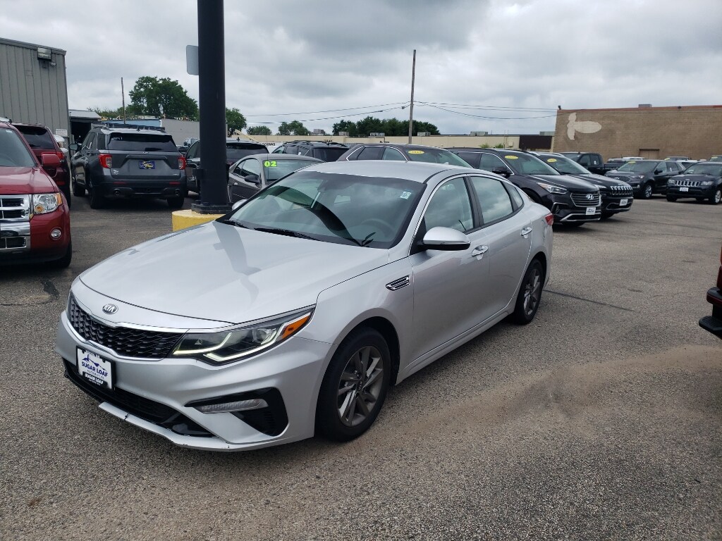 2019 Kia Optima LX photo 3