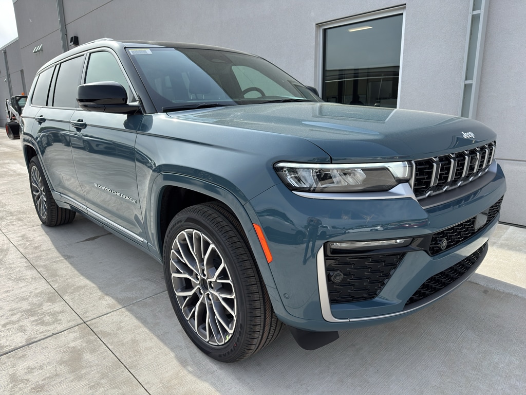 New 2026 Jeep Grand Cherokee L SUMMIT 4X4 Sport Utility