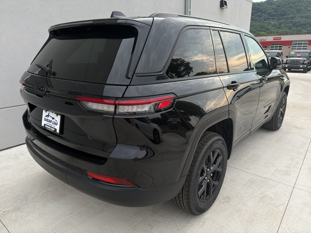 2025 Jeep Grand Cherokee Altitude - Photo 6