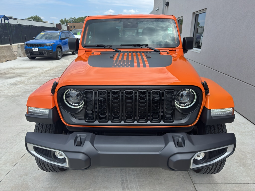 Used 2025 Jeep Gladiator Sport S with VIN 1C6RJTAGXSL524637 for sale in Winona, Minnesota