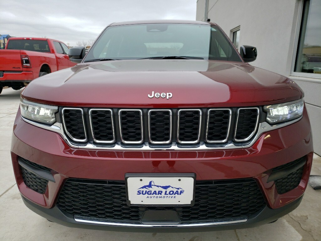 New 2026 Jeep Grand Cherokee LAREDO X 4X4 Sport Utility