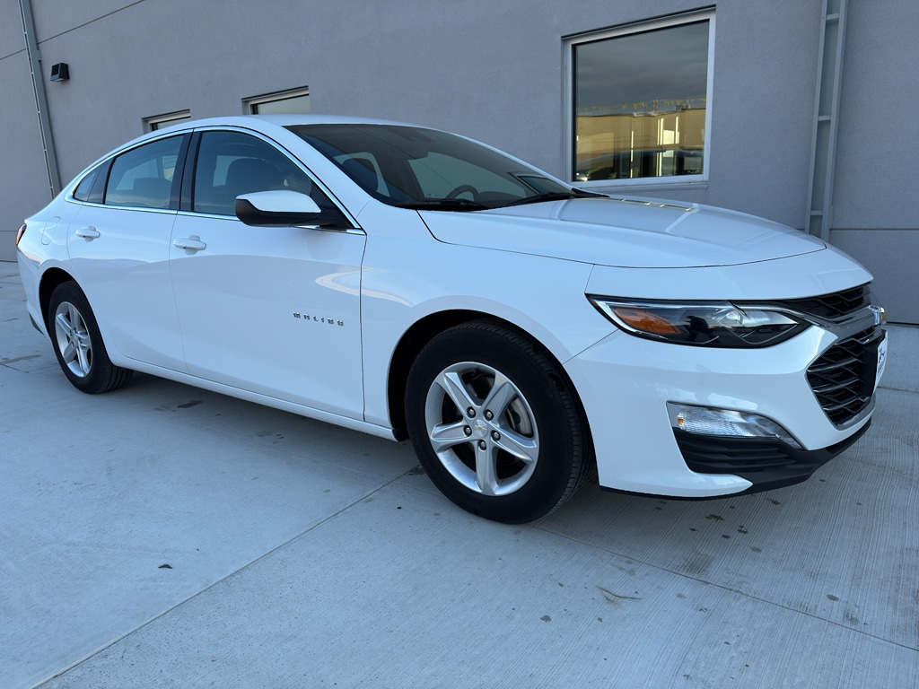 2024 Chevrolet Malibu 1LT's photo