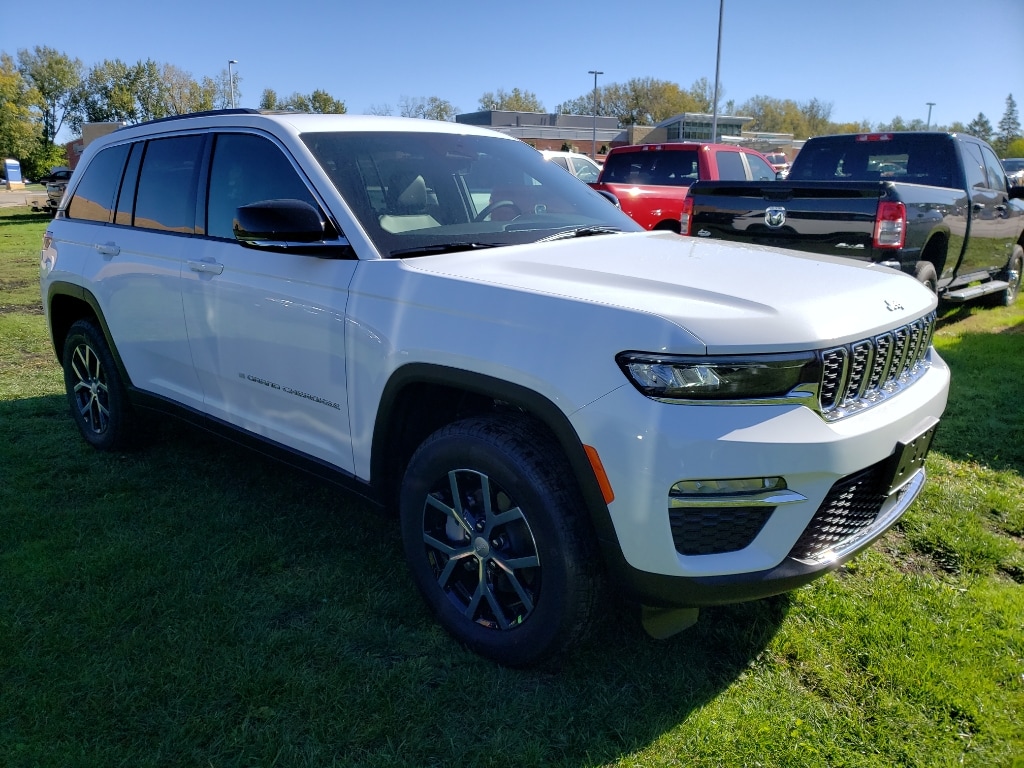 New 2025 Jeep Grand Cherokee LIMITED 4X4 Sport Utility