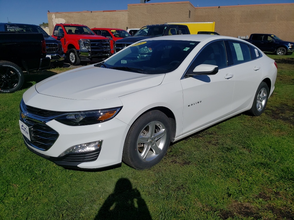 Used 2024 Chevrolet Malibu 1LT Sedan
