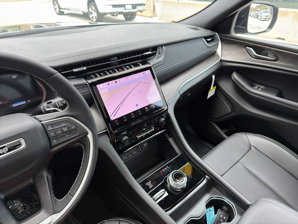 2025 Jeep Grand Cherokee L Limited - Photo 30