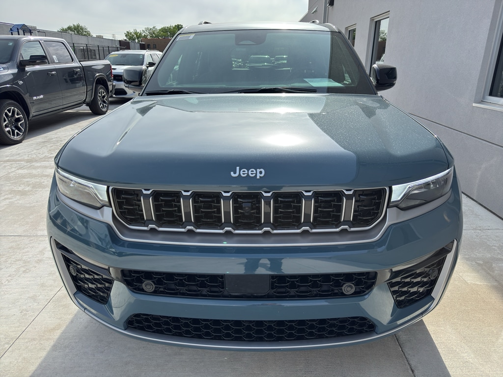 New 2026 Jeep Grand Cherokee L SUMMIT 4X4 Sport Utility
