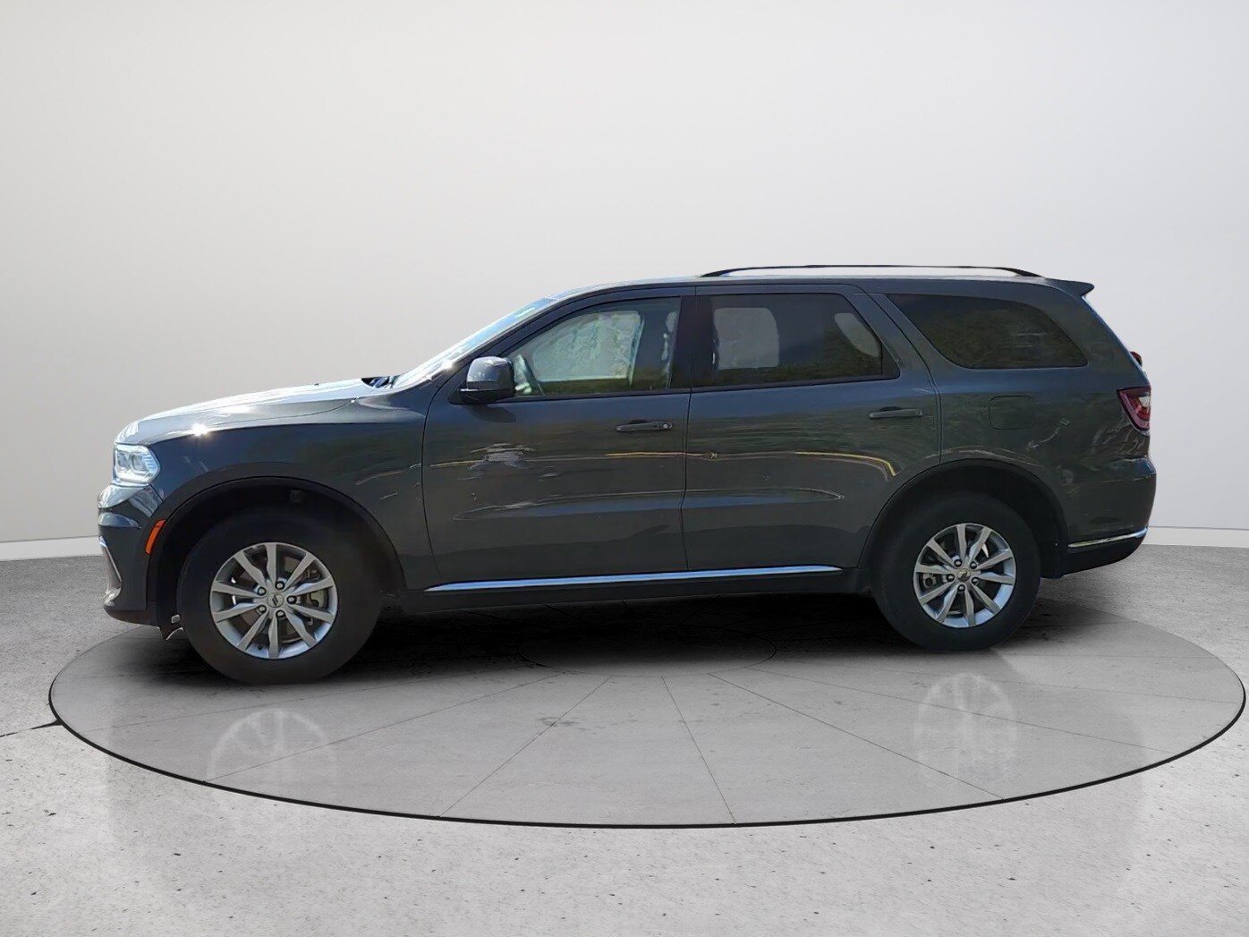 2022 Dodge Durango SXT photo 4