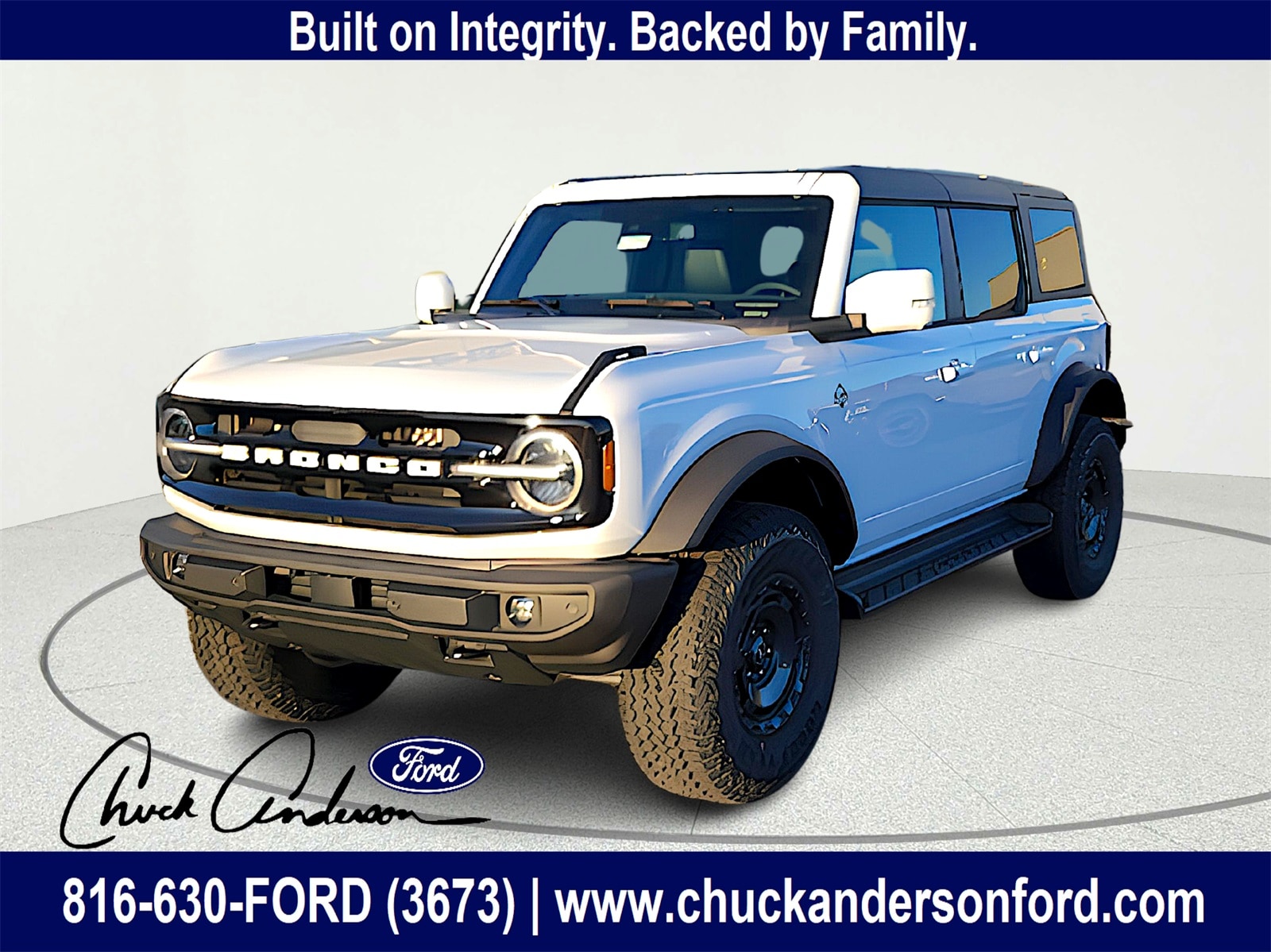 2025 Ford Bronco 4-Door Outer Banks's photo