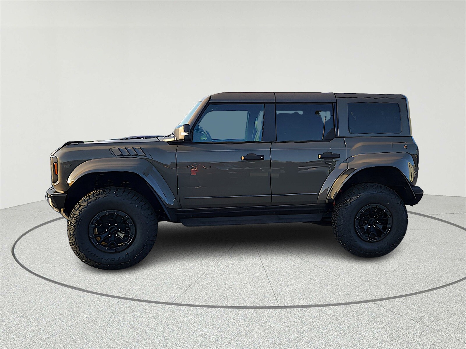 2025 Ford Bronco Raptor photo 3