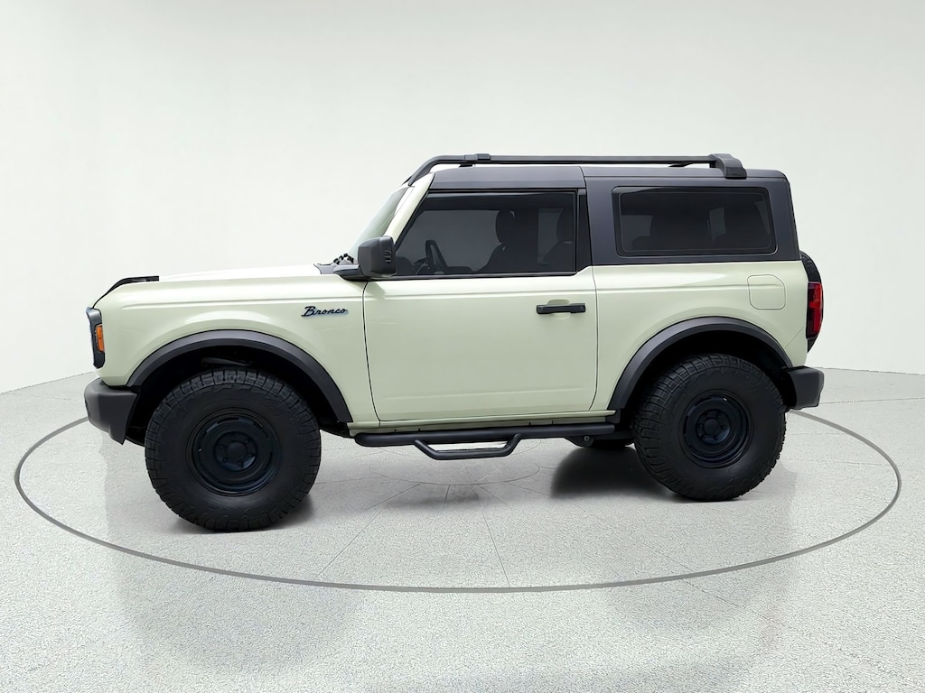 Used 2025 Ford Bronco Base SUV