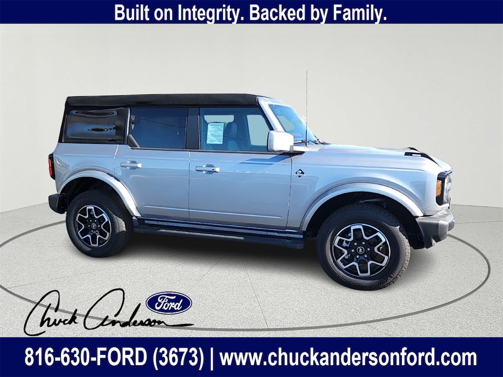 New 2024 Ford Bronco Outer Banks SUV