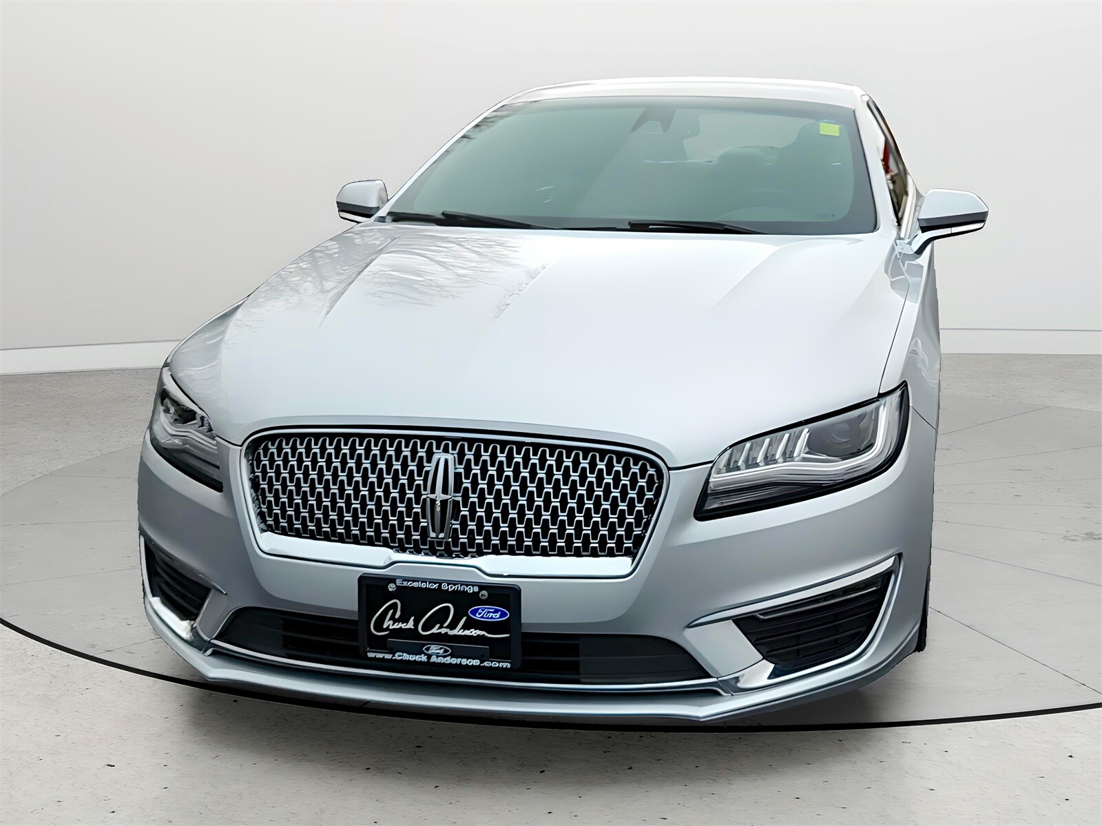 2019 Lincoln MKZ Standard photo 2