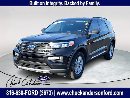 2023 Ford Explorer XLT SUV