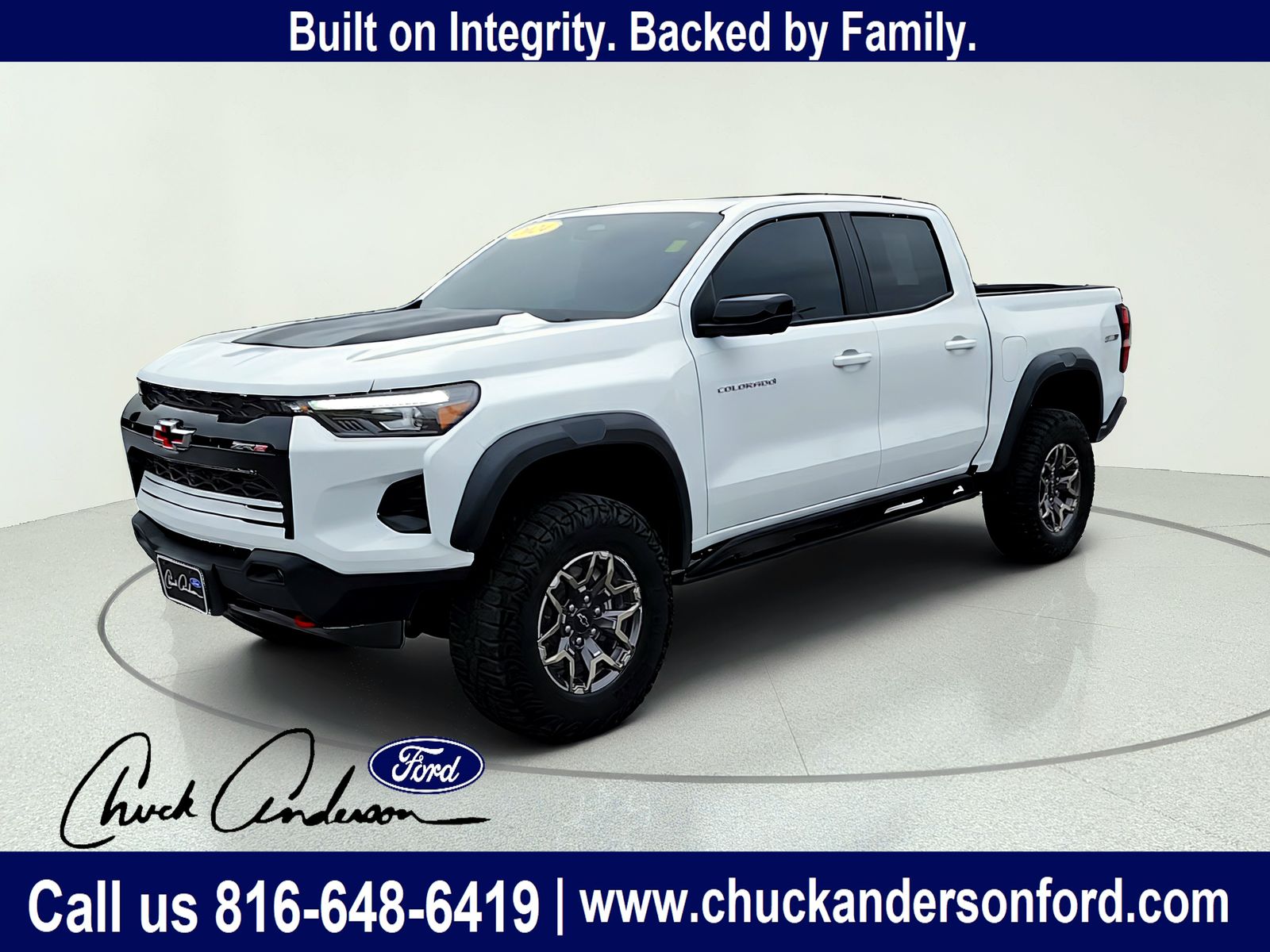 Used 2024 Chevrolet Colorado ZR2 with VIN 1GCPTFEKXR1270914 for sale in Kansas City