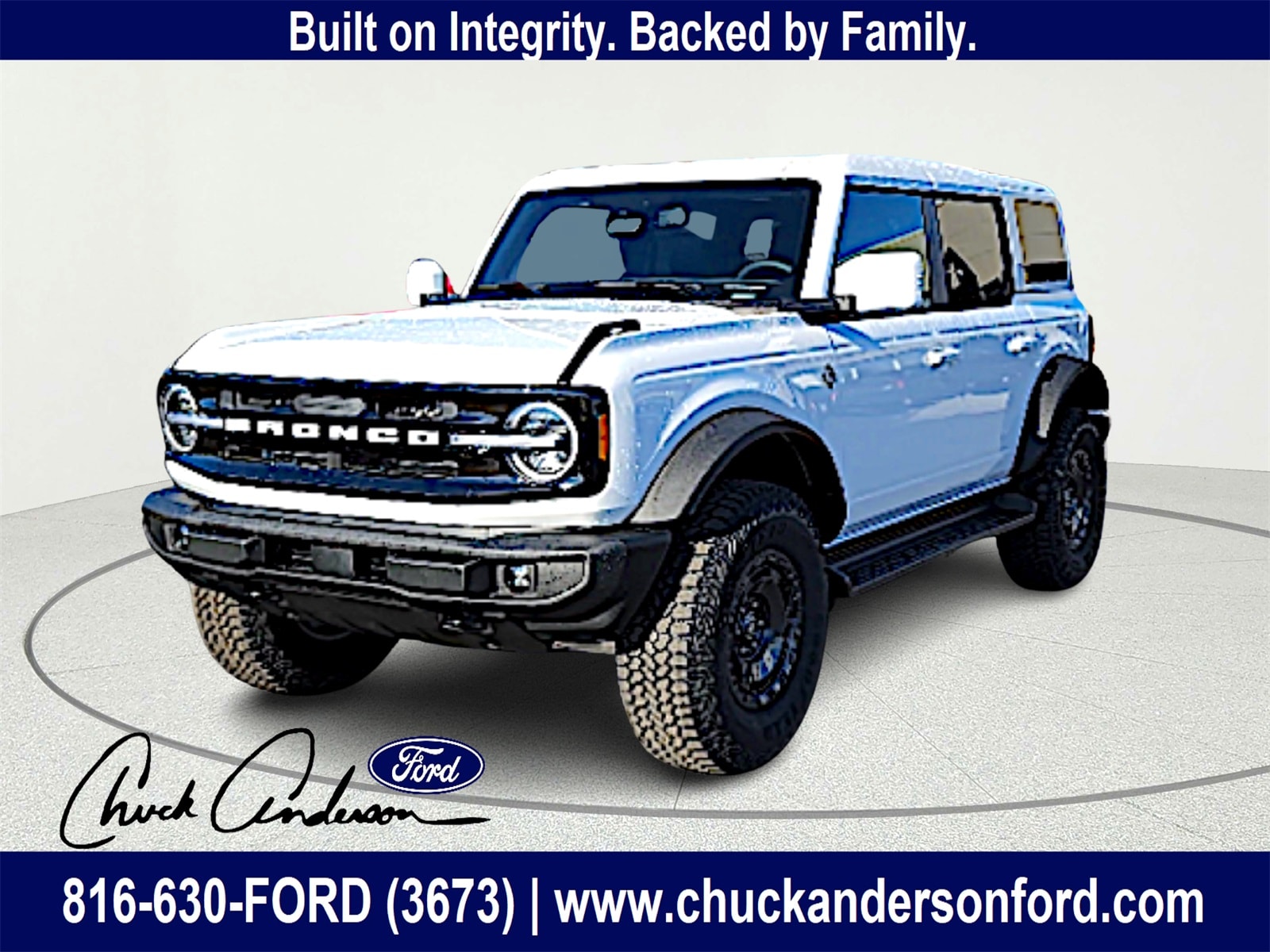2025 Ford Bronco 4-Door Outer Banks's photo