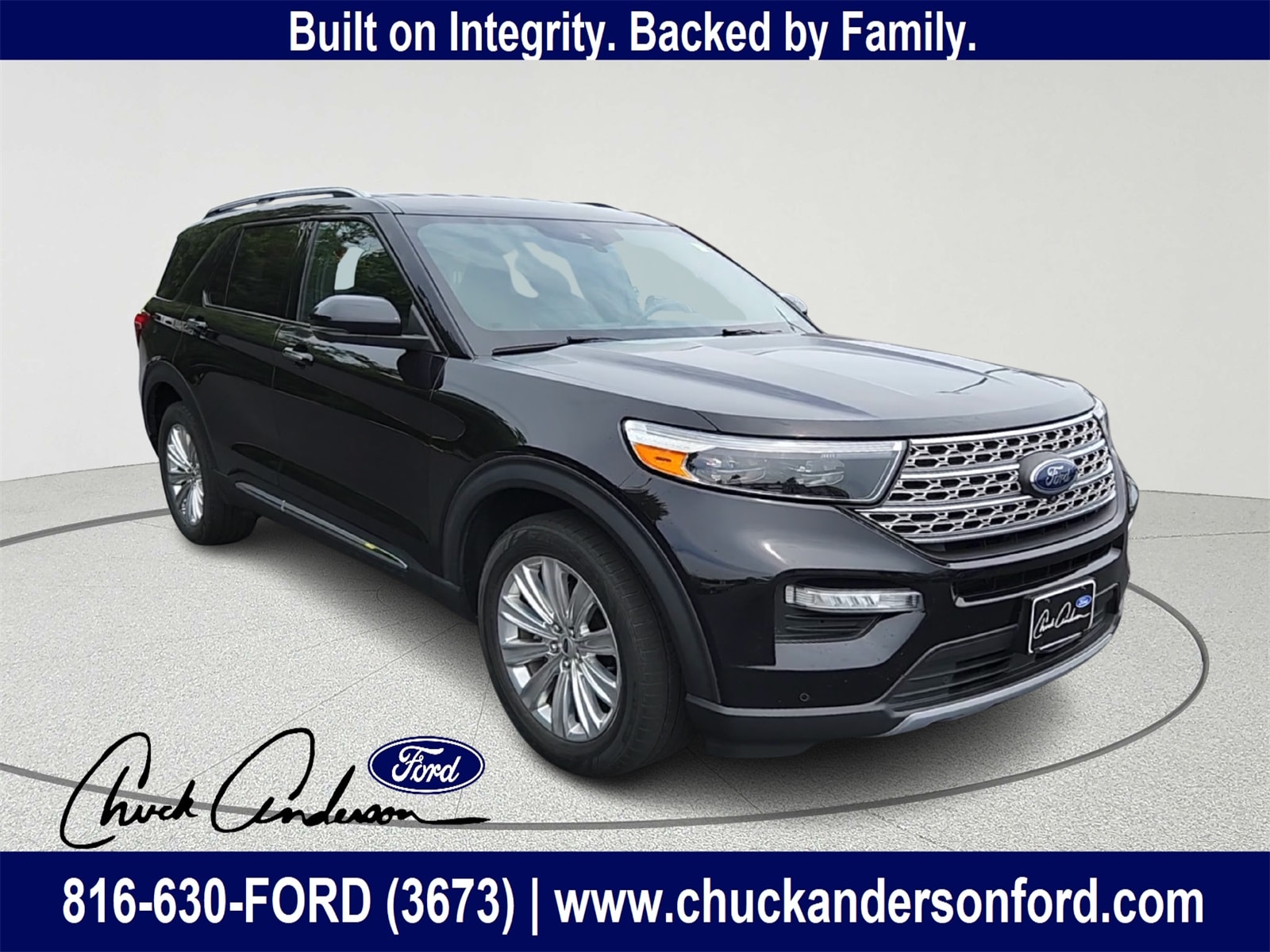2020 Ford Explorer Limited's photo