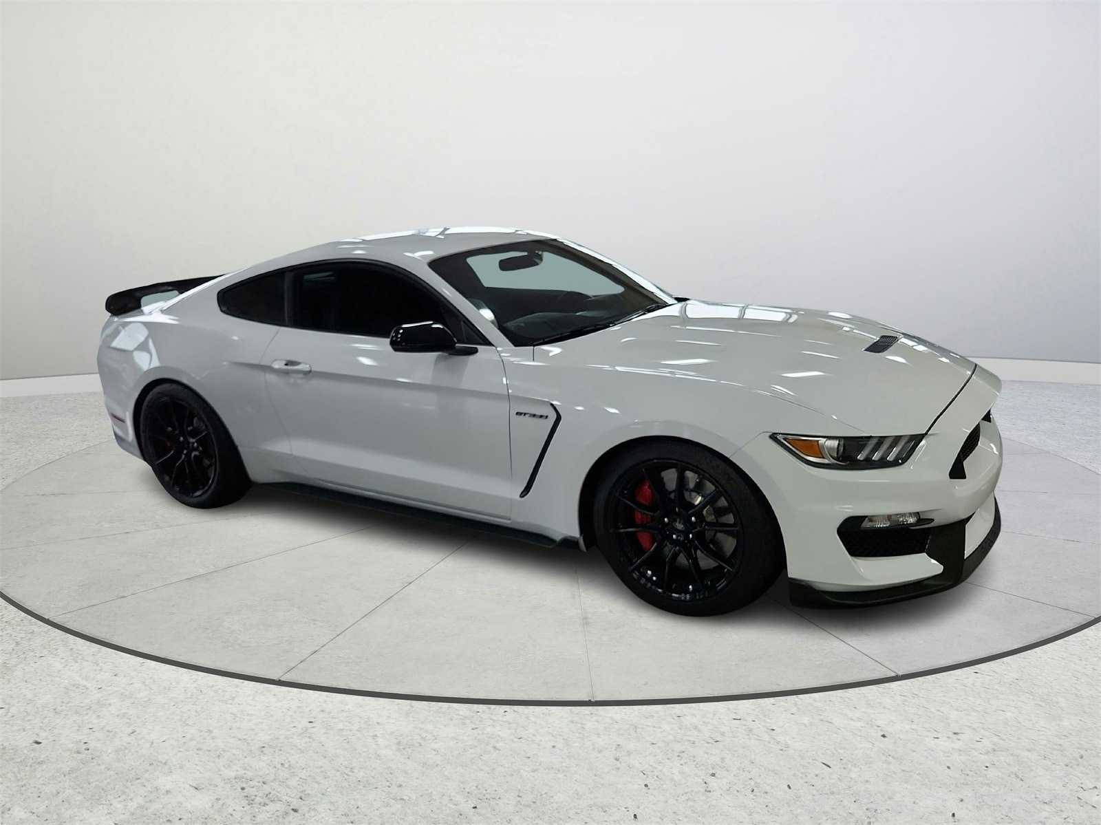 Used 2019 Ford Mustang Shelby GT350 with VIN 1FA6P8JZ2K5553150 for sale in Kansas City