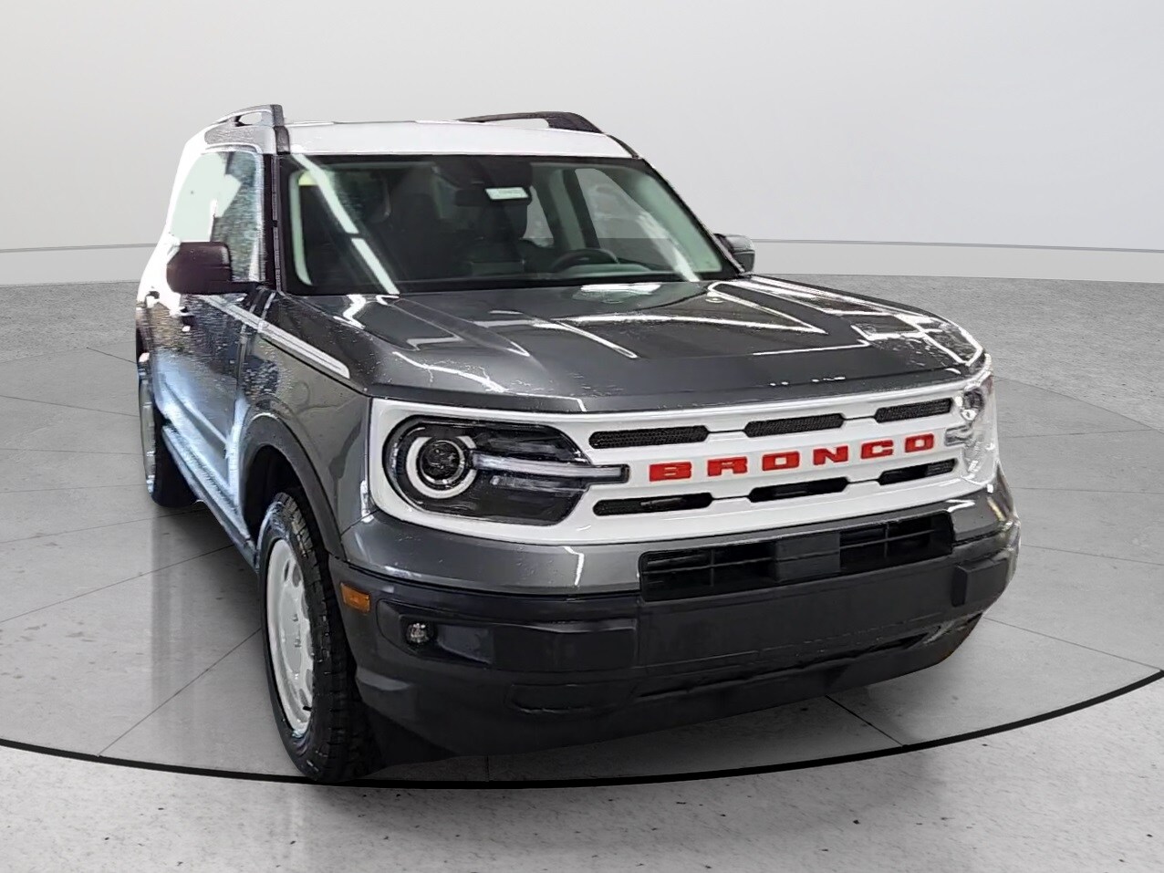 2024 Ford Bronco Sport Heritage photo 2