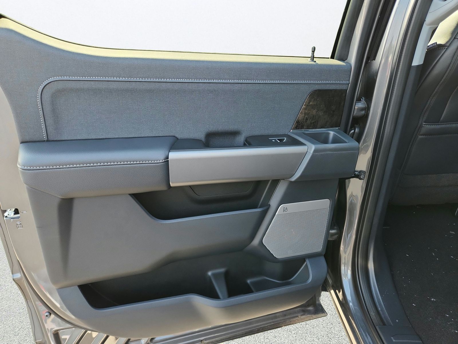 2026 Ford F-350 Super Duty Lariat - Photo 25