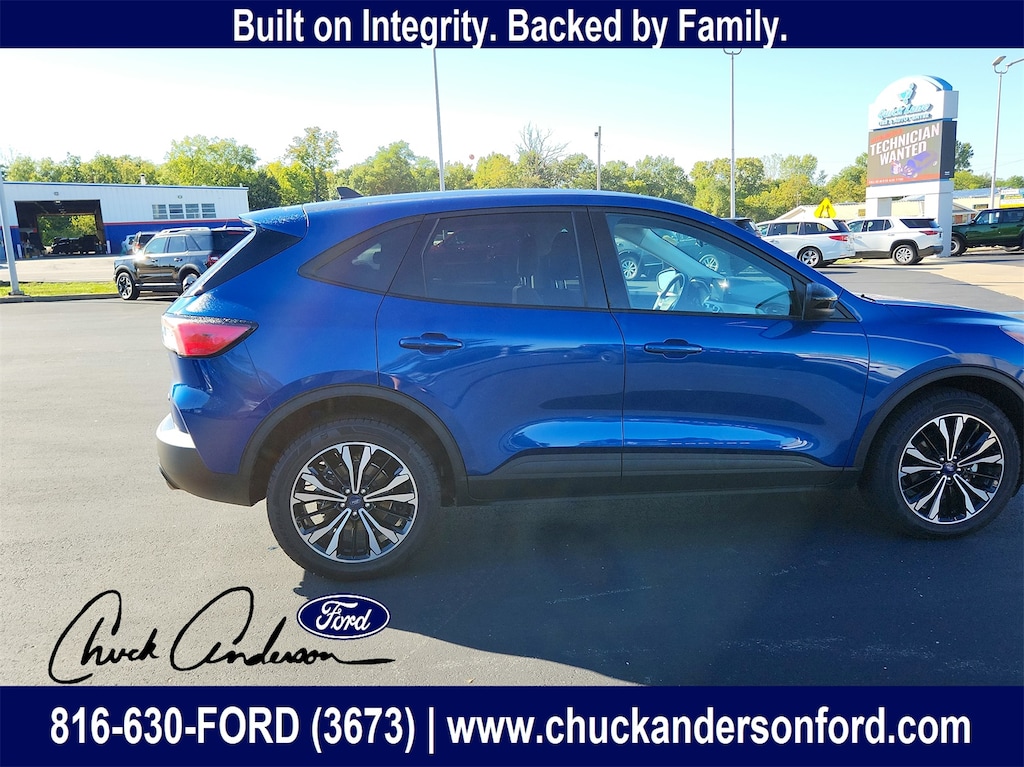Used 2022 Ford Escape SE SUV