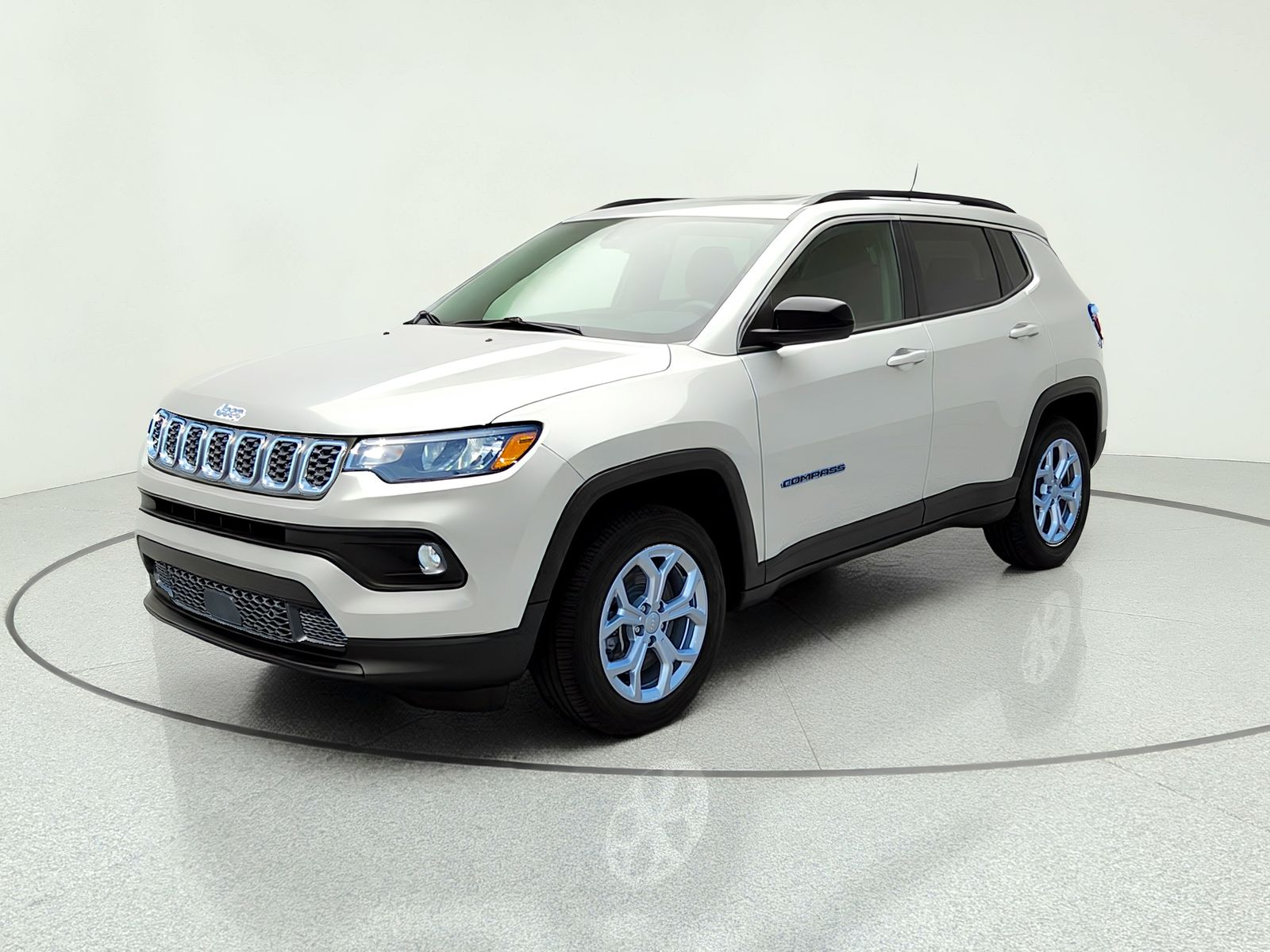 Used 2024 Jeep Compass Latitude with VIN 3C4NJDBN5RT118614 for sale in Kansas City