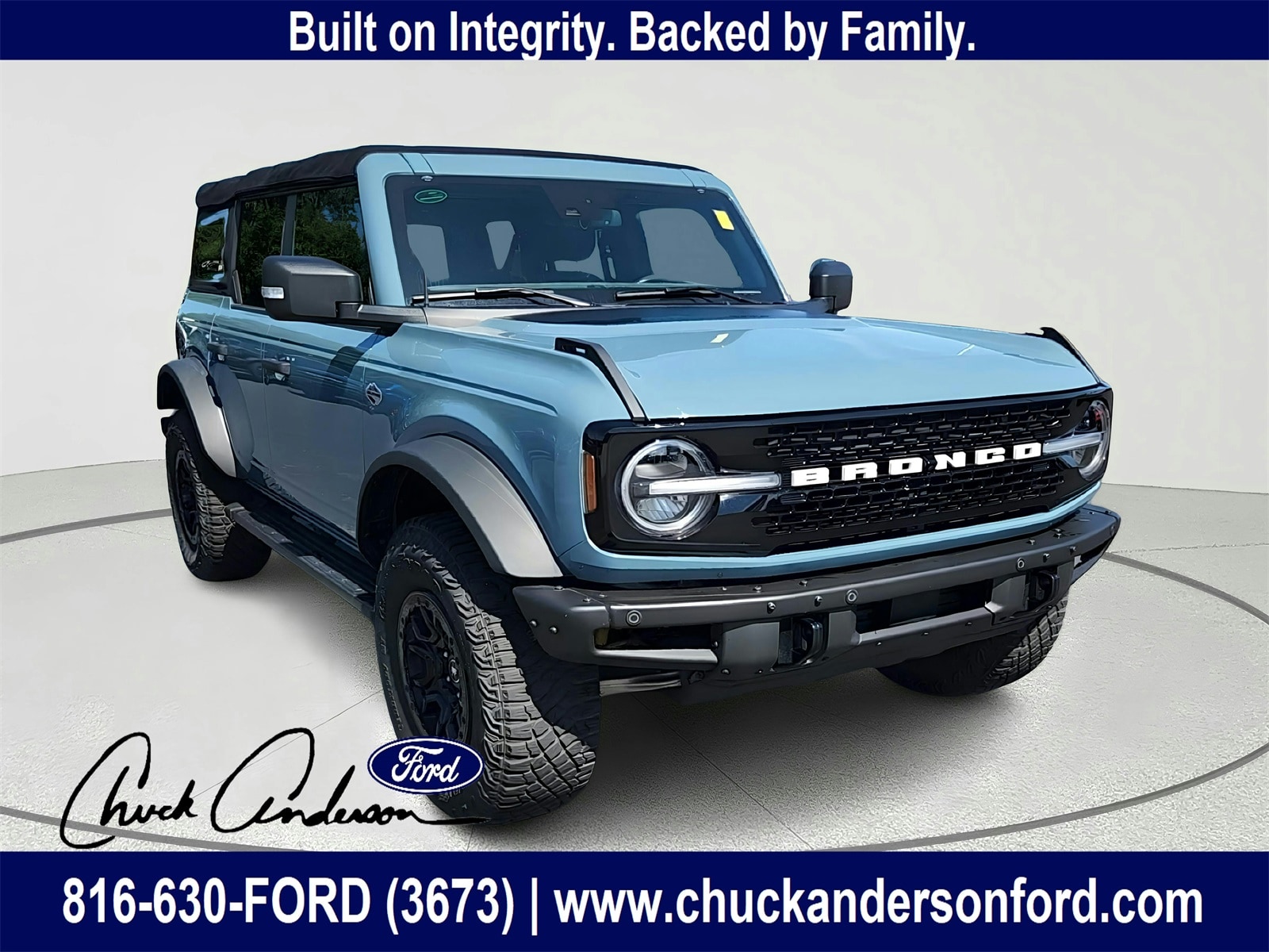 2022 Ford Bronco 4-Door Wildtrak's photo