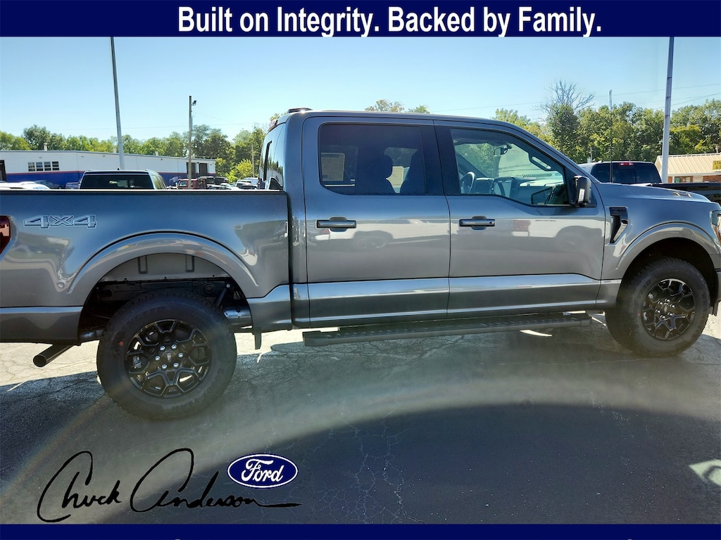 New 2025 Ford F-150 XLT Truck SuperCrew Cab