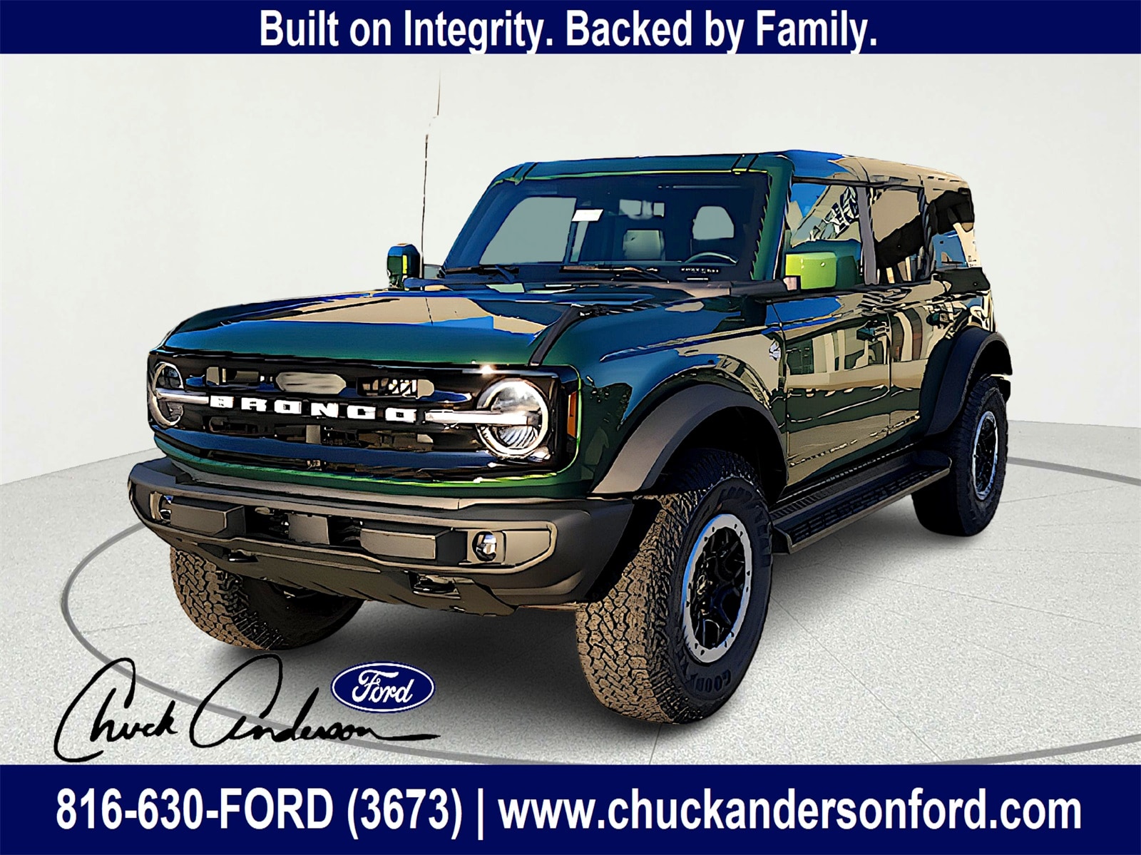 2025 Ford Bronco 4-Door Outer Banks's photo