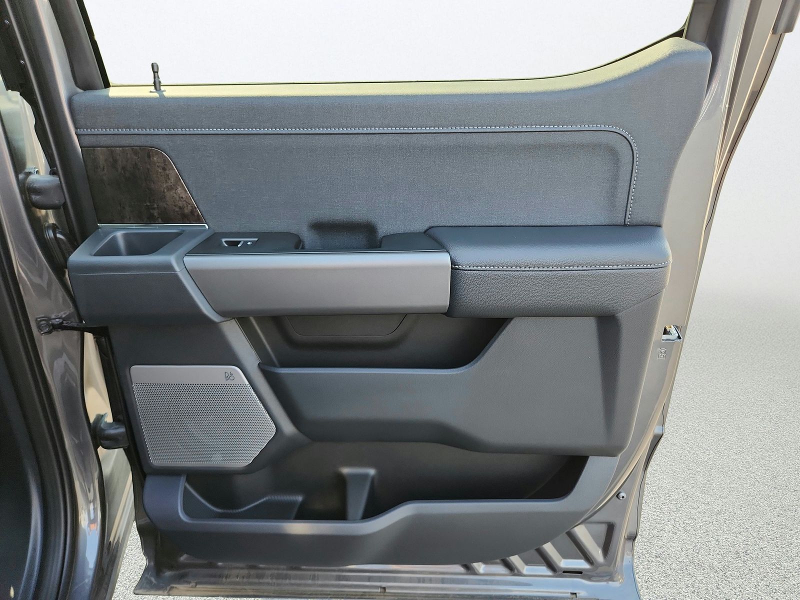 2026 Ford F-350 Super Duty Lariat - Photo 30