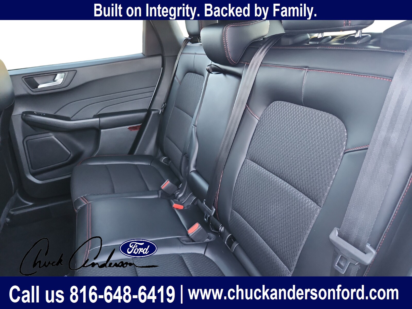 2026 Ford Escape ST-Line - Photo 23