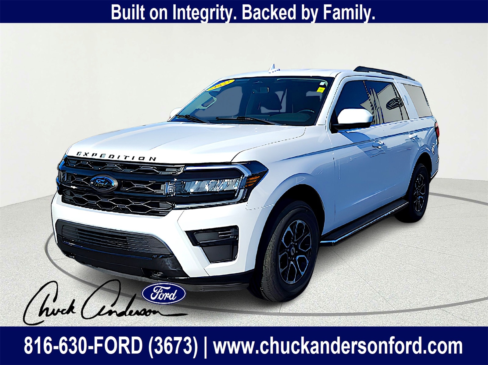 2022 Ford Expedition XLT's photo