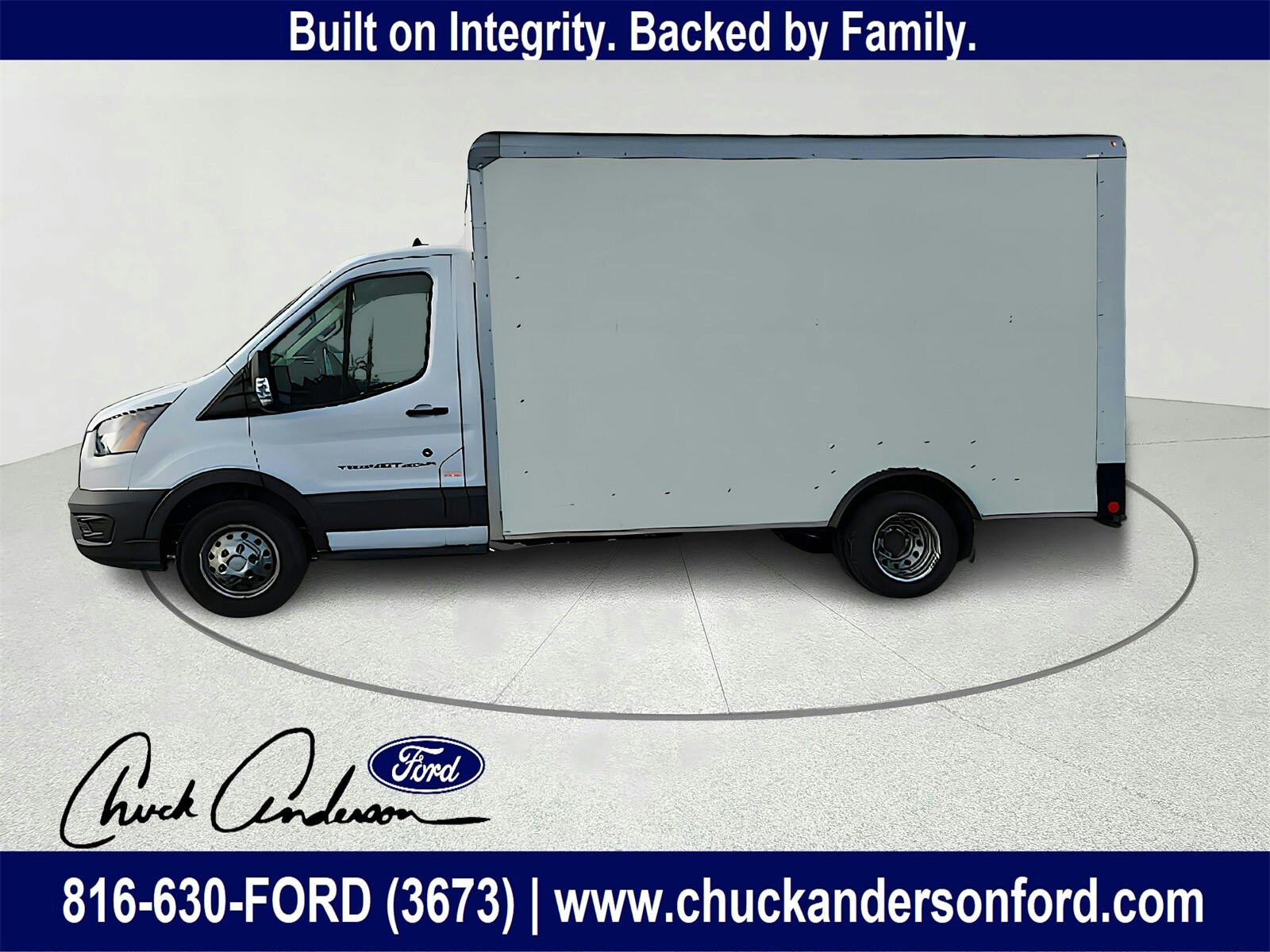 2022 Ford Transit photo 2