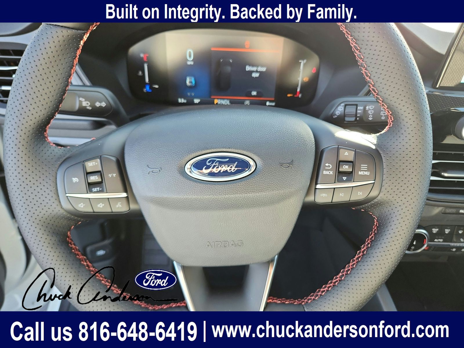 2026 Ford Escape ST-Line - Photo 16