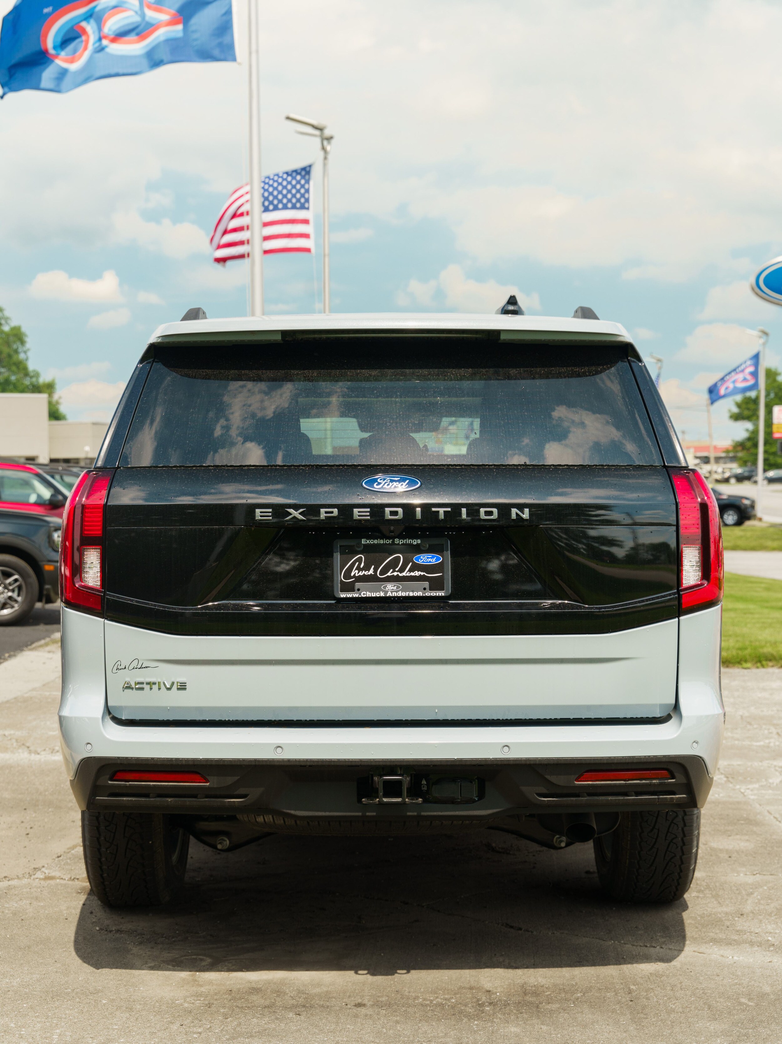 2027 Ford Expedition Platinum