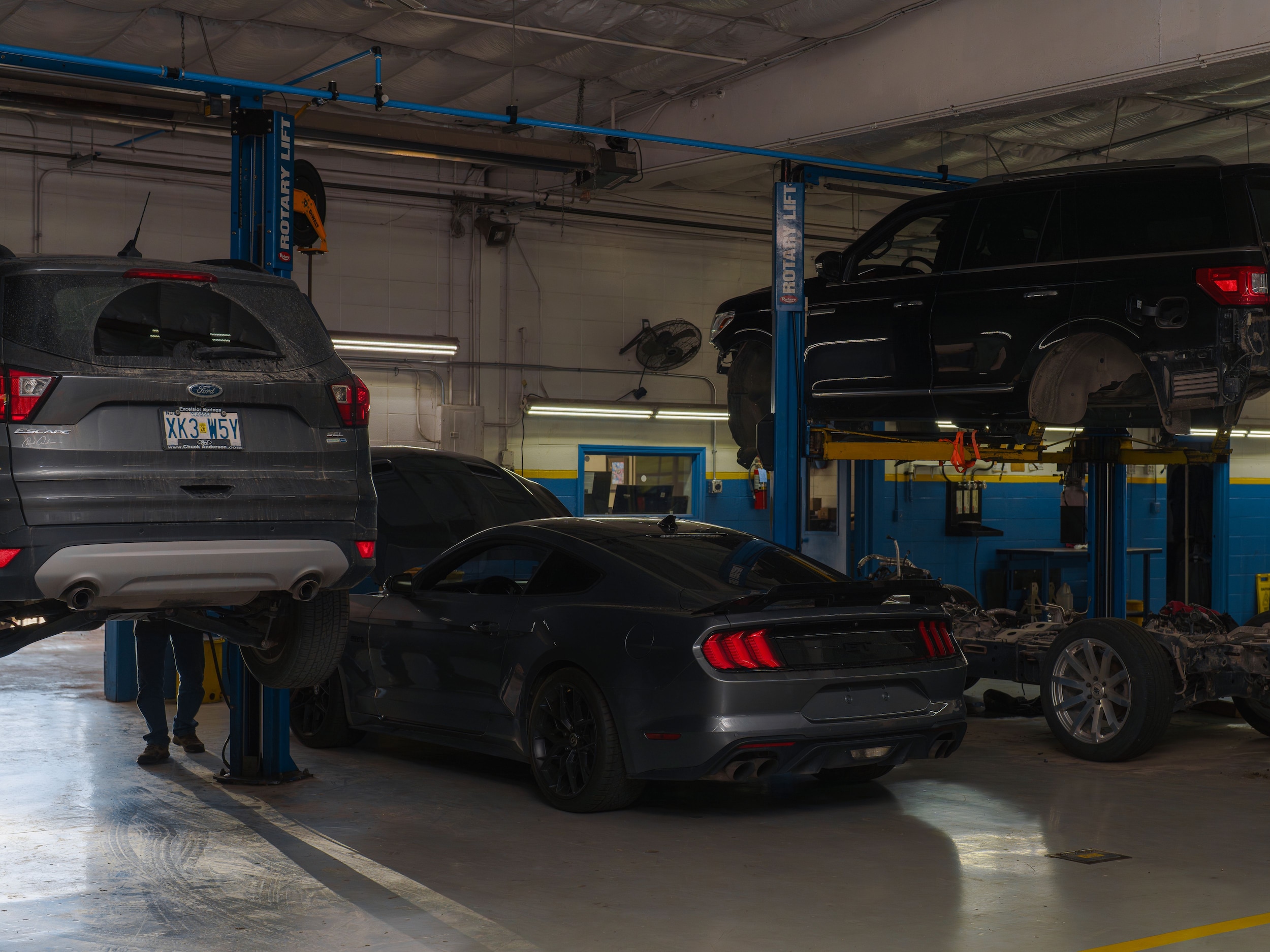 Underhood inspection of vehicle belts hoses and engine components