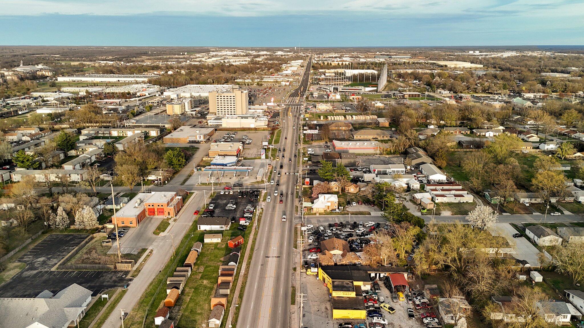 Aerial view of a Kansas City Northland commercial corridor