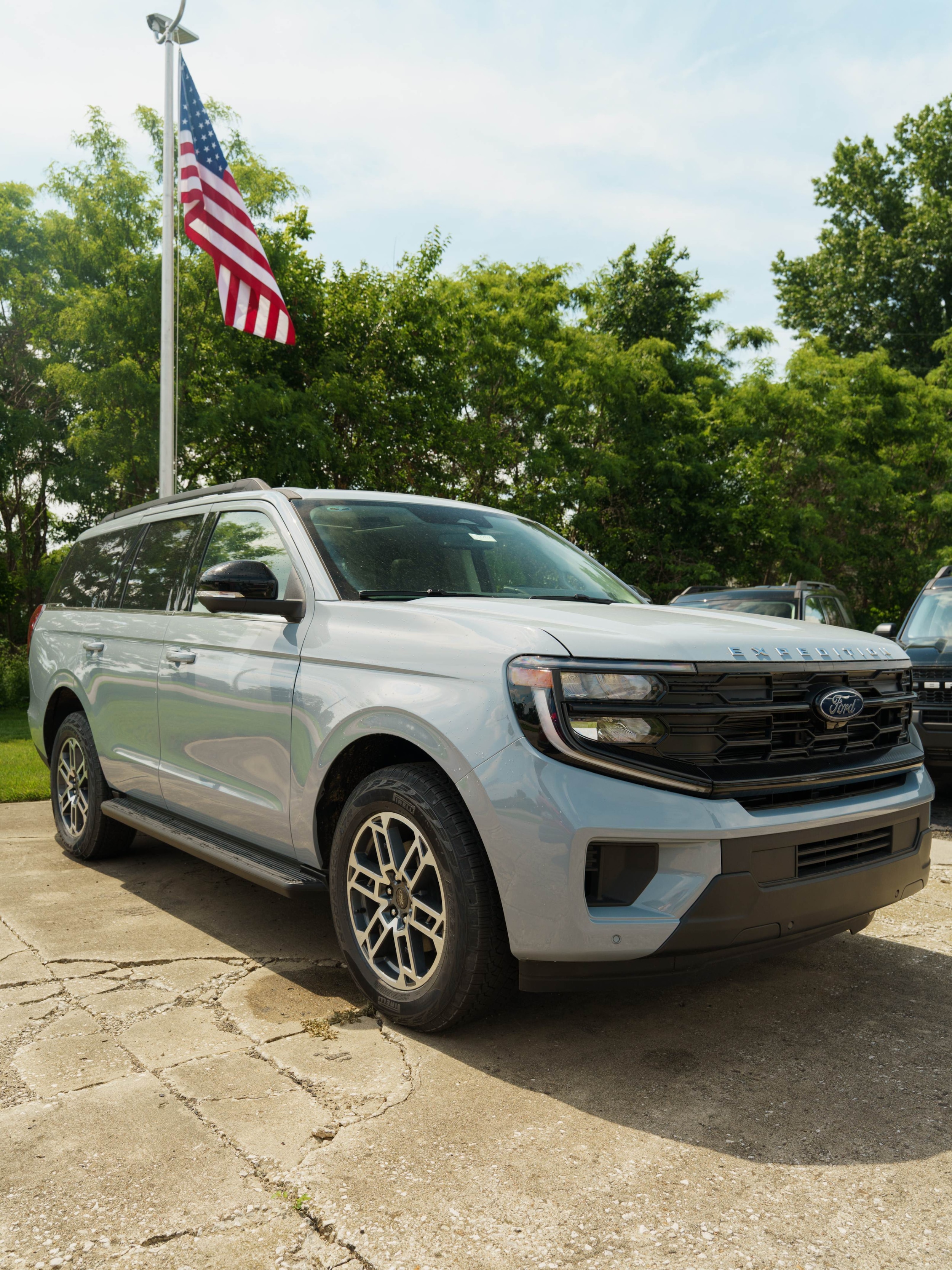 2027 Ford Expedition Tremor off-road SUV