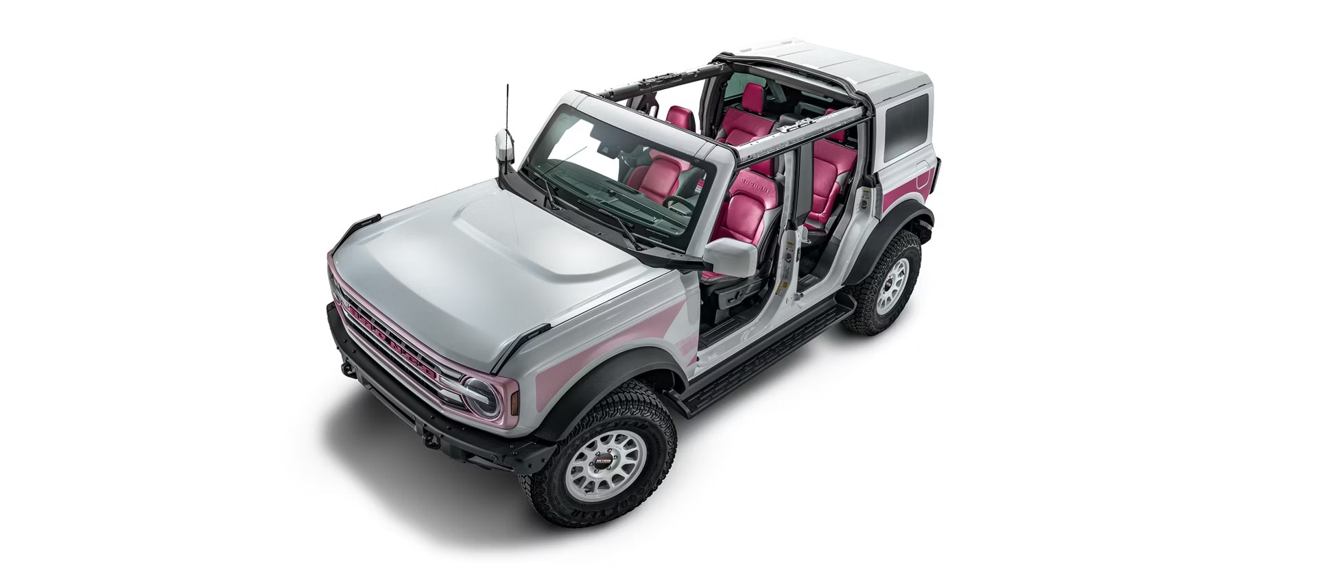 Ford Bronco Desert Rising Edition custom grille Method wheels and exterior accents