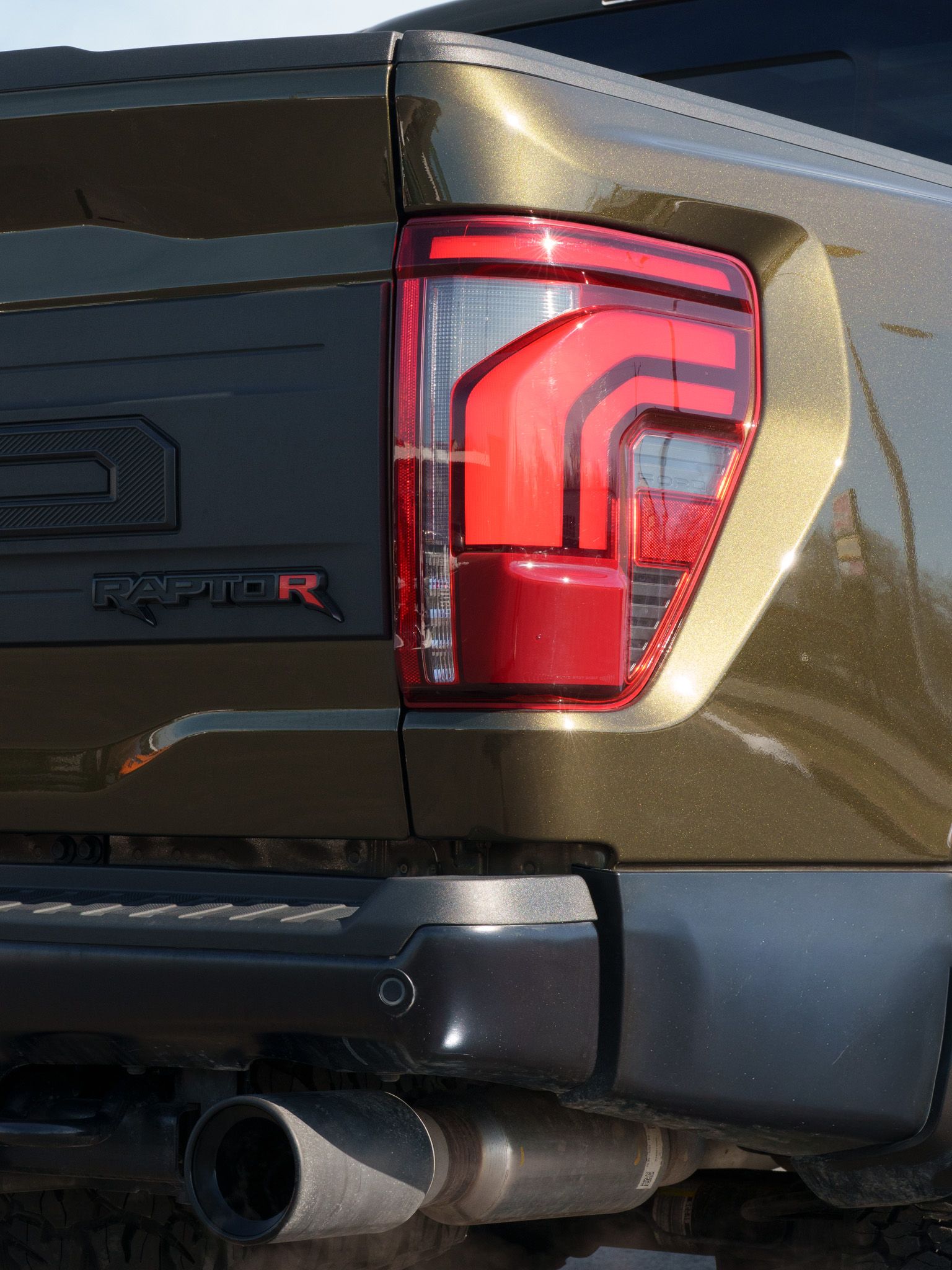 2027 Ford F-150 Raptor R pickup