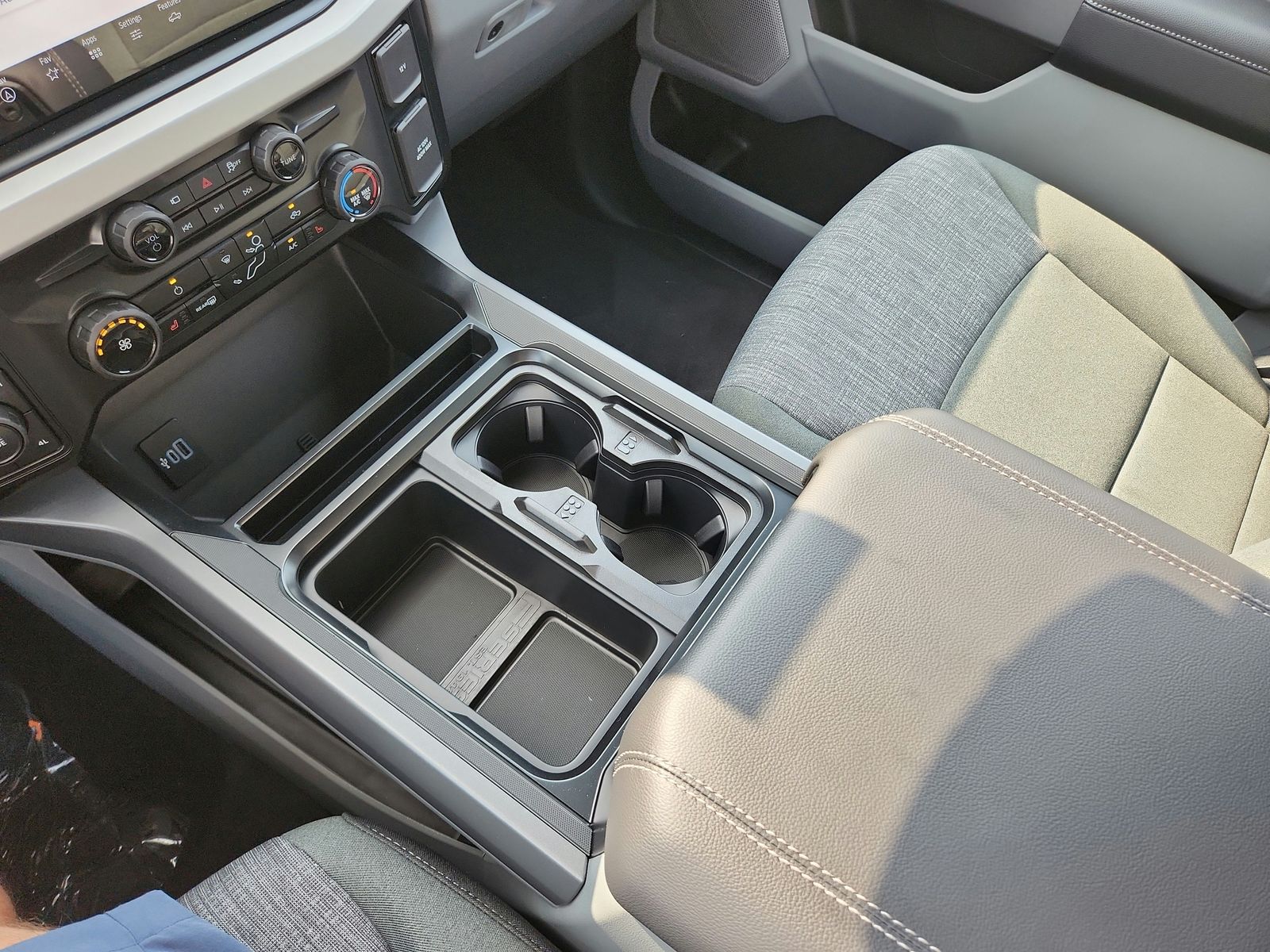 2026 Ford F-250 Super Duty XLT - Photo 16