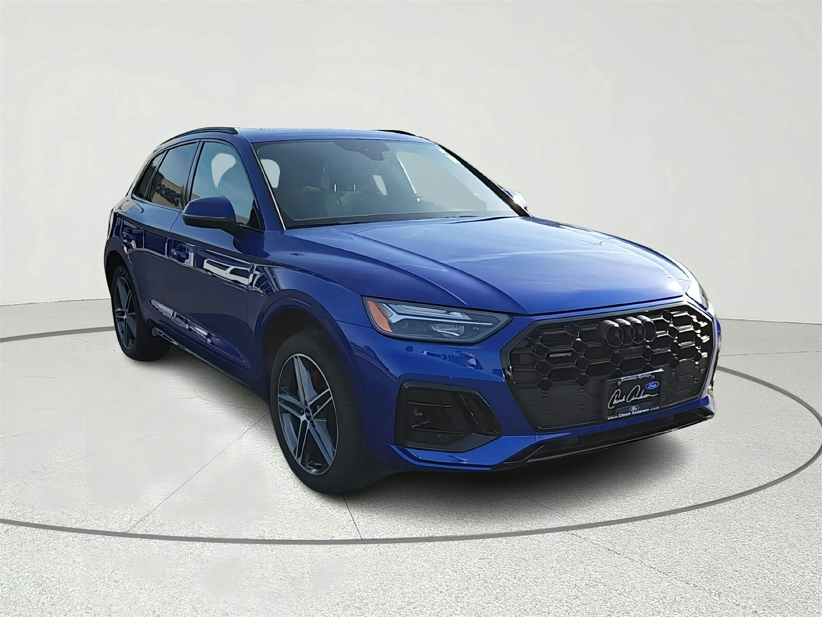 2024 Audi Q5 S line Premium Plus photo 3