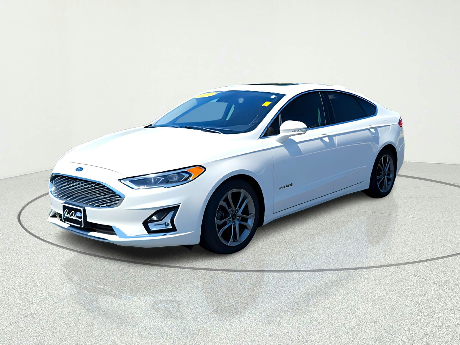 Used 2019 Ford Fusion Hybrid Titanium with VIN 3FA6P0RU0KR265764 for sale in Kansas City
