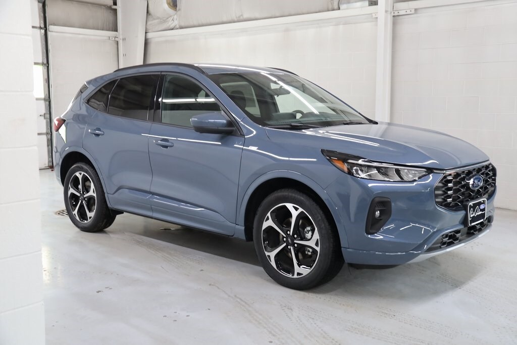 New 2024 Ford Escape For Sale at Chuck Anderson Ford VIN