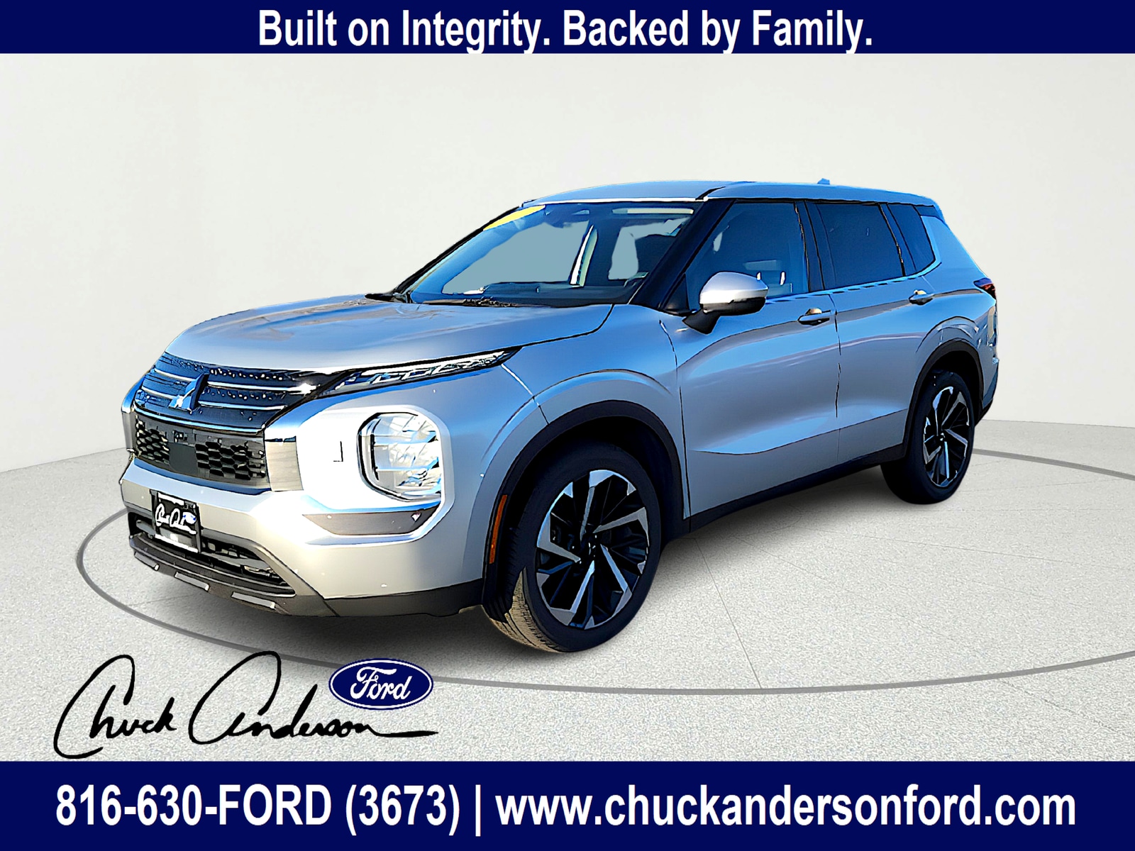 Used 2022 Mitsubishi Outlander ES with VIN JA4J4TA8XNZ046740 for sale in Kansas City