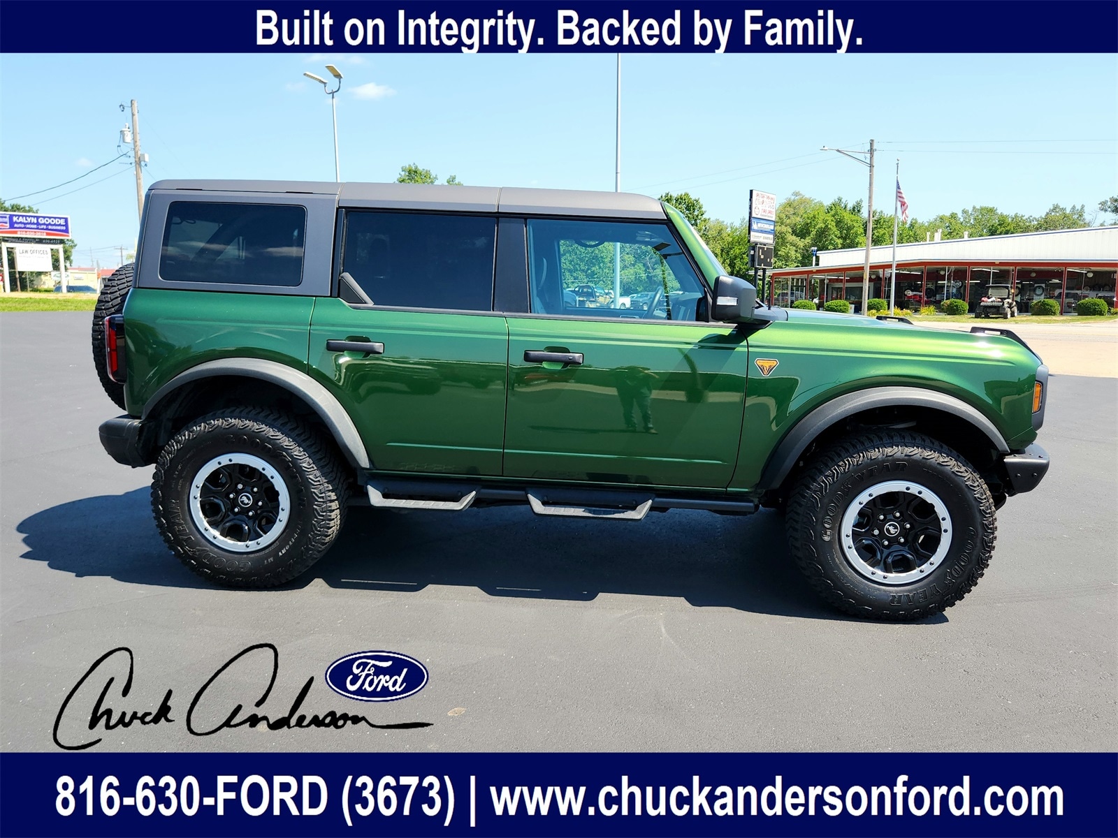 Used 2024 Ford Bronco 4-Door Badlands with VIN 1FMEE9BP7RLA51122 for sale in Kansas City