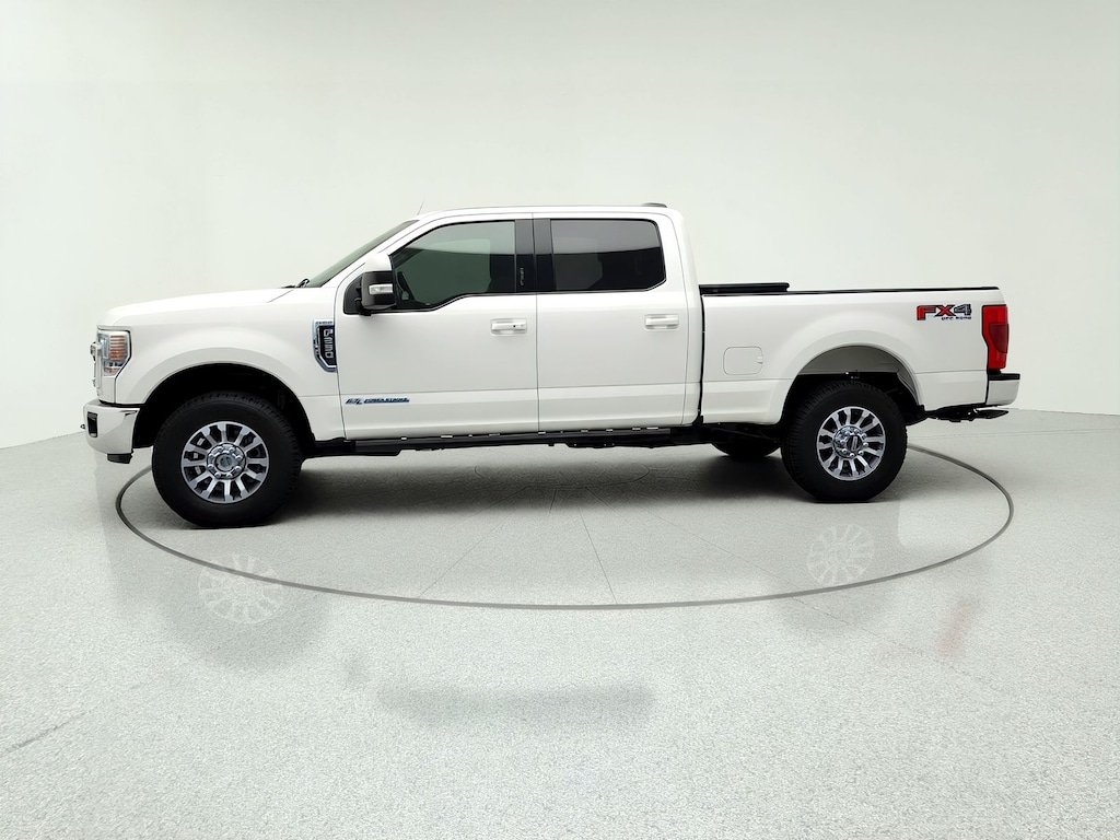 Used 2022 Ford F-250SD Lariat Truck Crew Cab