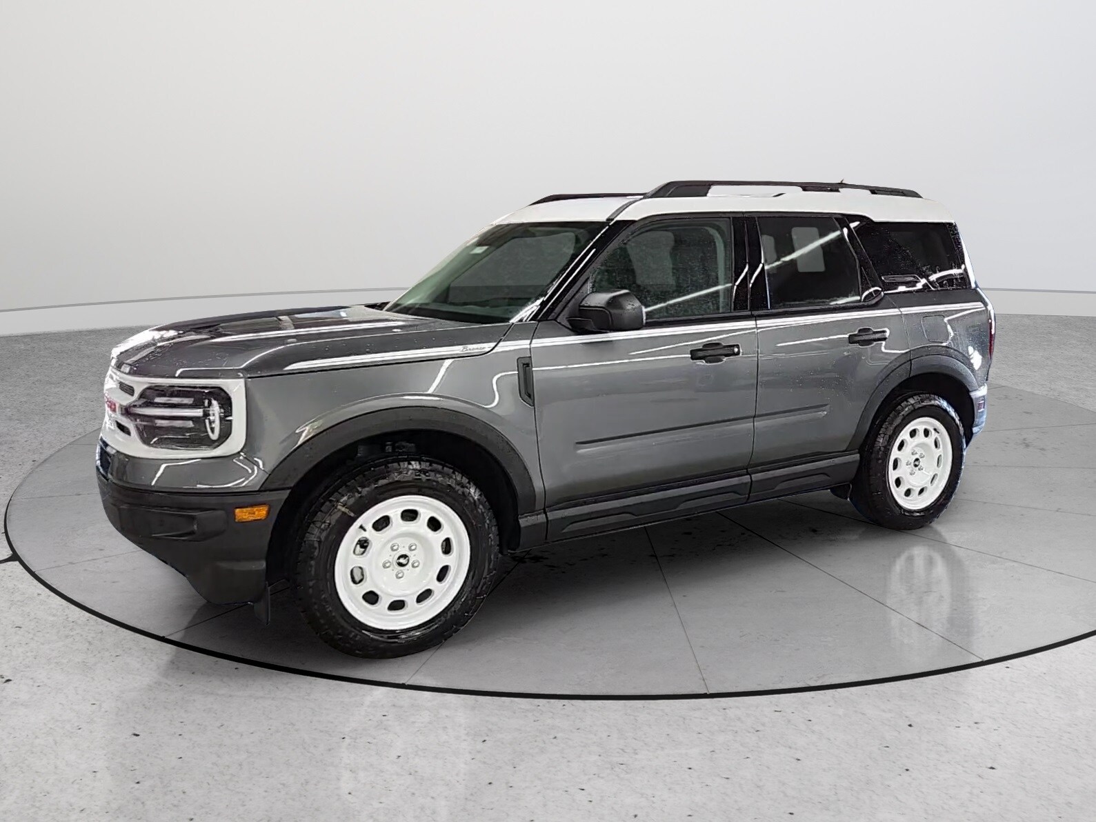 2024 Ford Bronco Sport Heritage photo 4