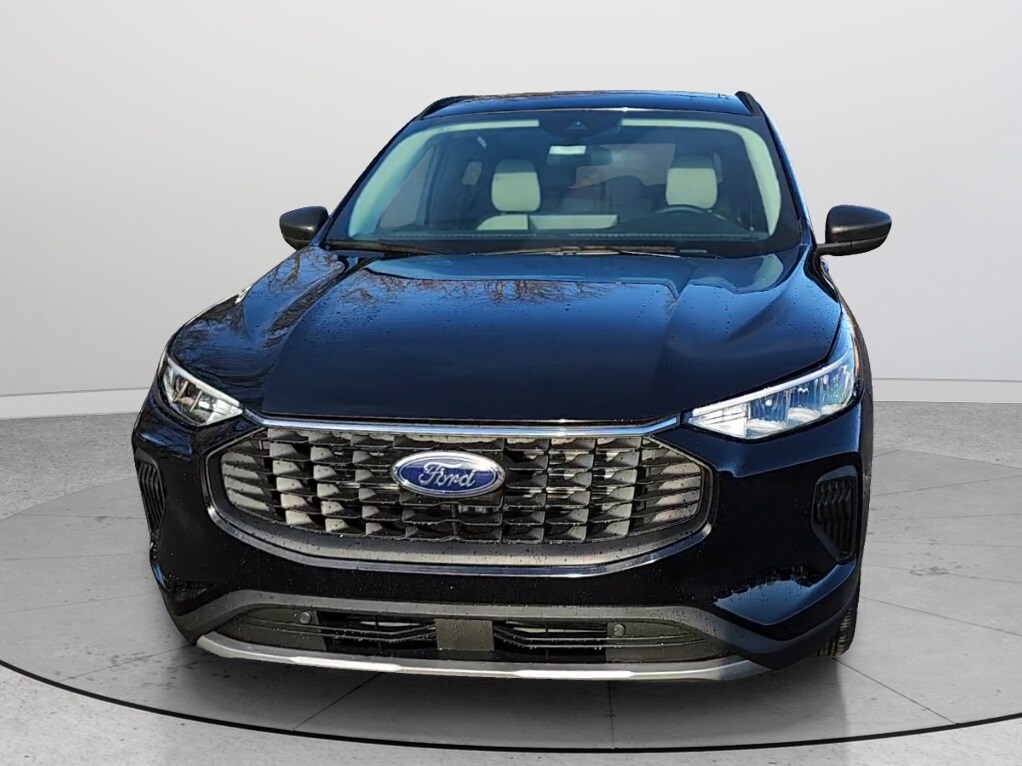 2025 Ford Escape Active photo 2