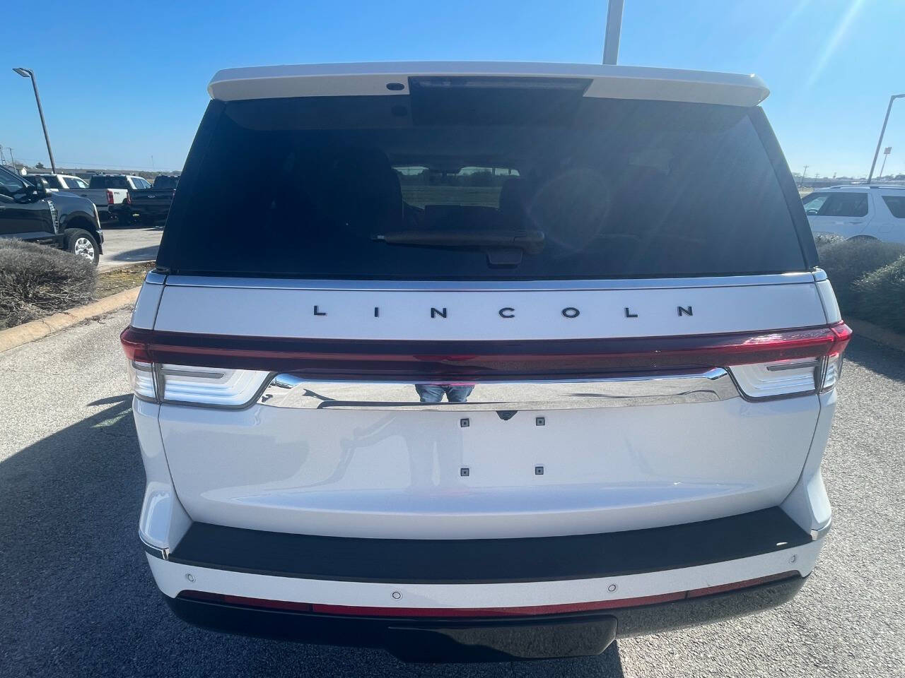 2023 Lincoln Navigator Black Label photo 4